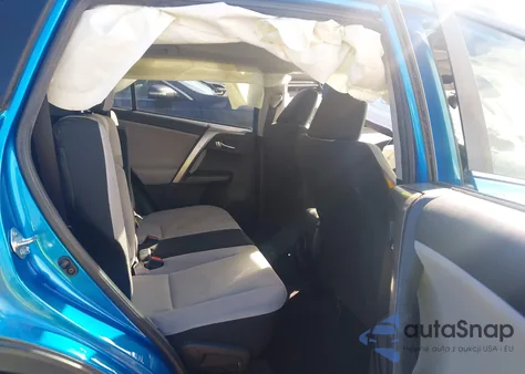 2018 Toyota Rav4 Xle from USA, damaged, VIN JTMWFREV2JJ738766